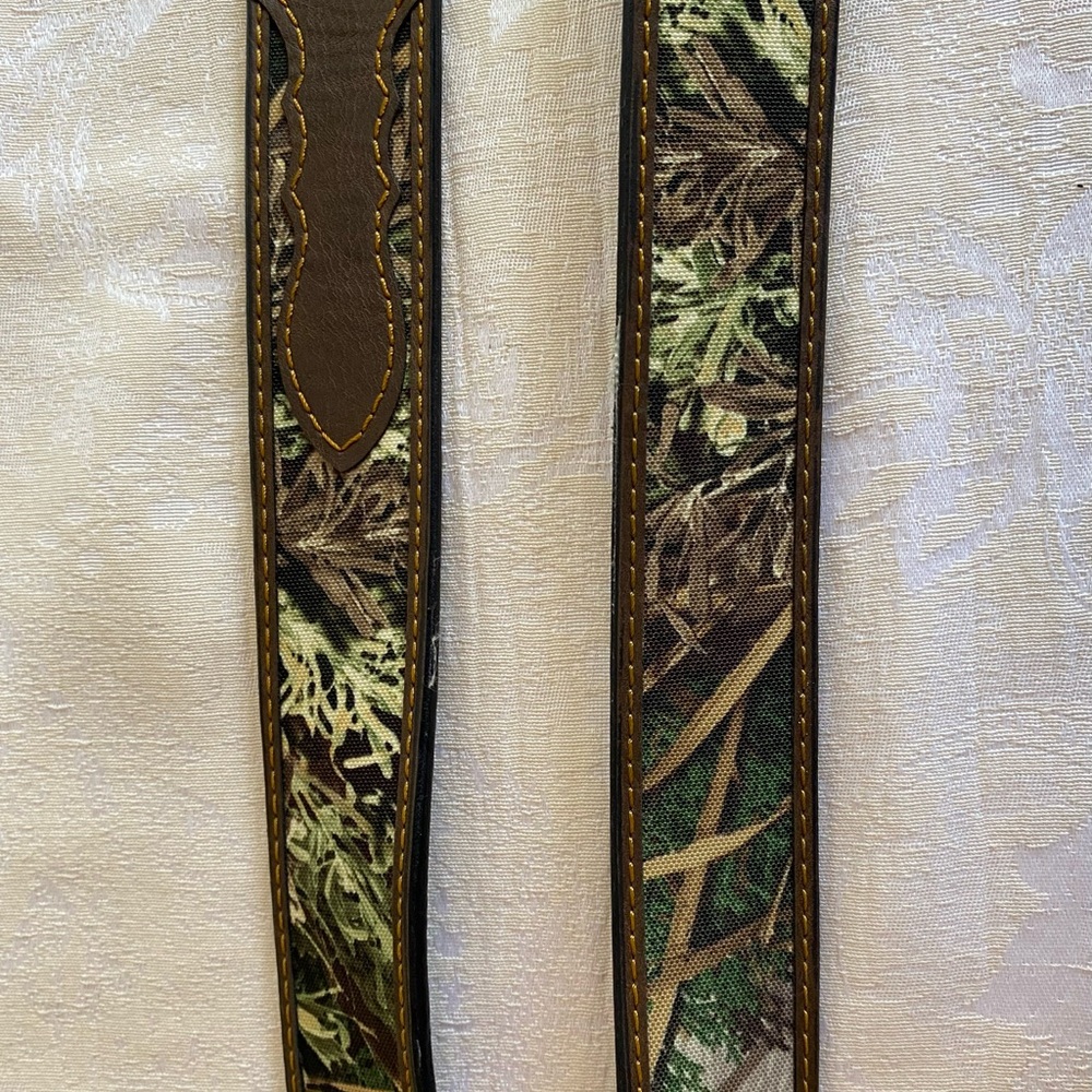 Realtree Leather Belt Men’s XL - Picture 4 of 15